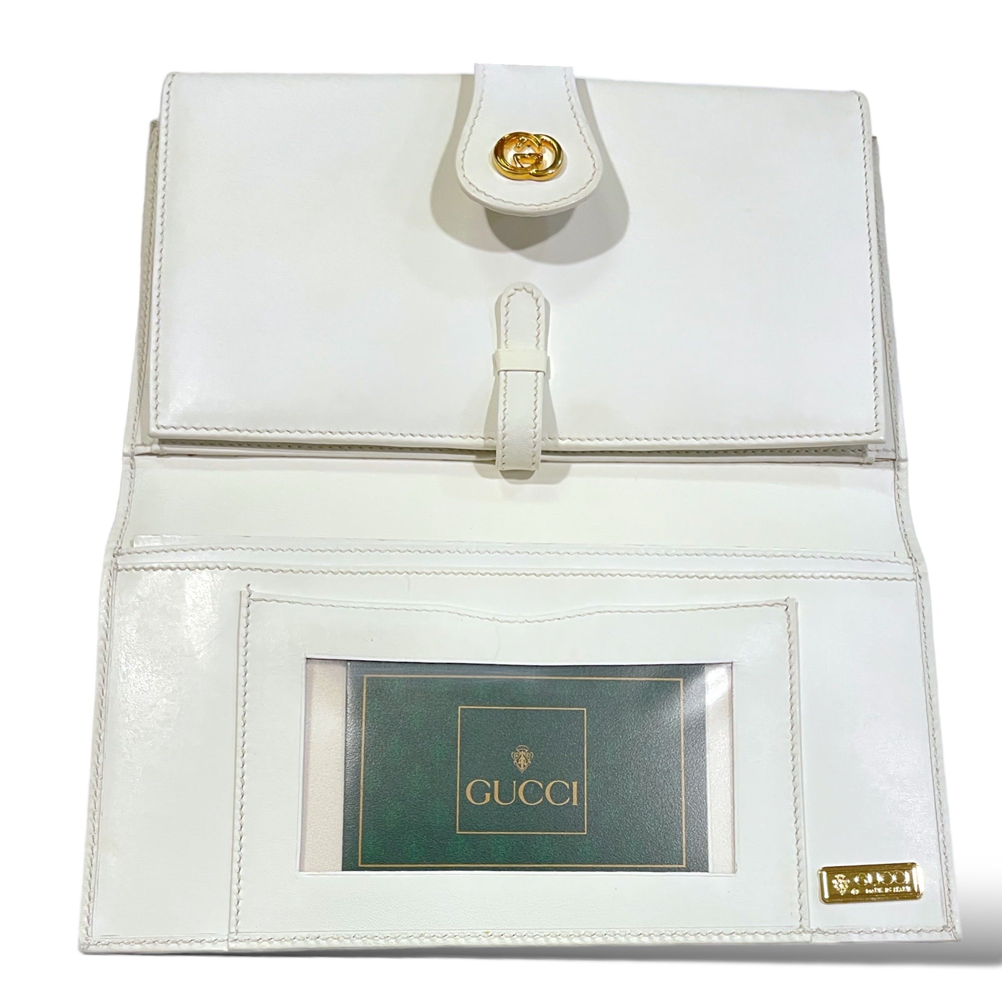 GUCCI Vintage Long White leather Wallet with Kiss Lock Coin Purse