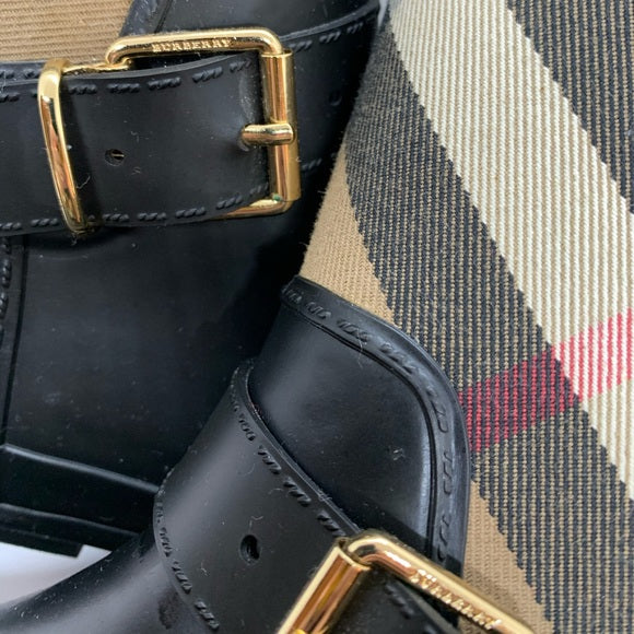 Buckle and strap hotsell detail check rain boots