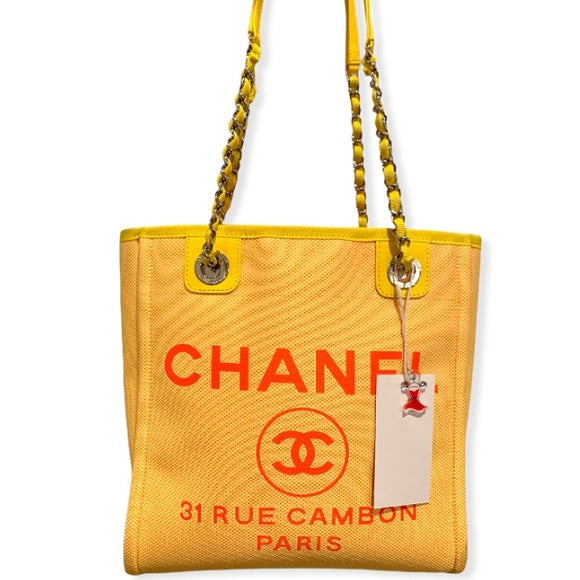 Chanel deauville discount tote small size